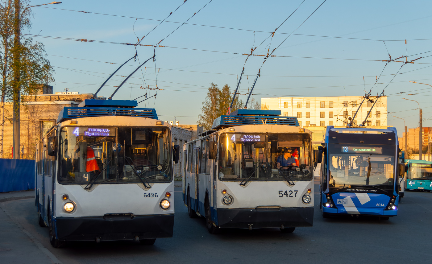 Санкт-Петербург, ВЗТМ-5284.02 № 5426; Санкт-Петербург, ВЗТМ-5284.02 № 5427