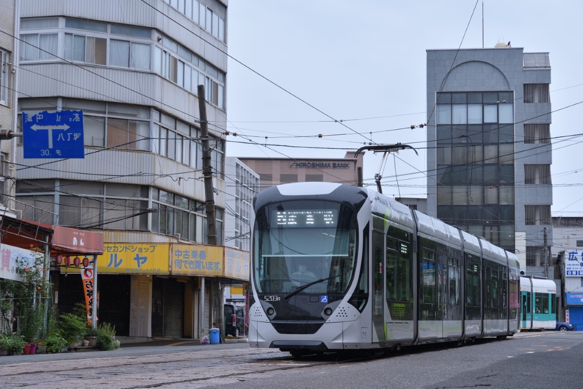 Хиросима, Green Mover Apex Hiroshima series 5200 № 5203