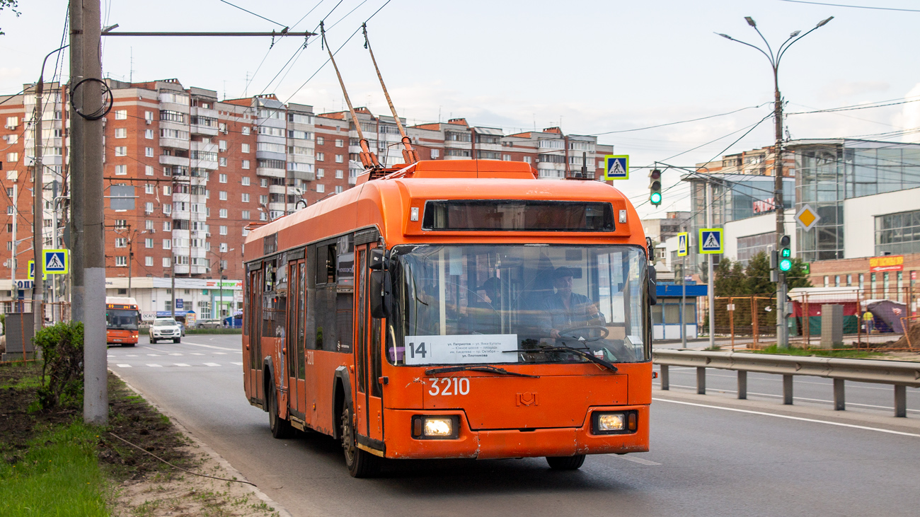 Nizhny Novgorod, BKM 321 # 3210