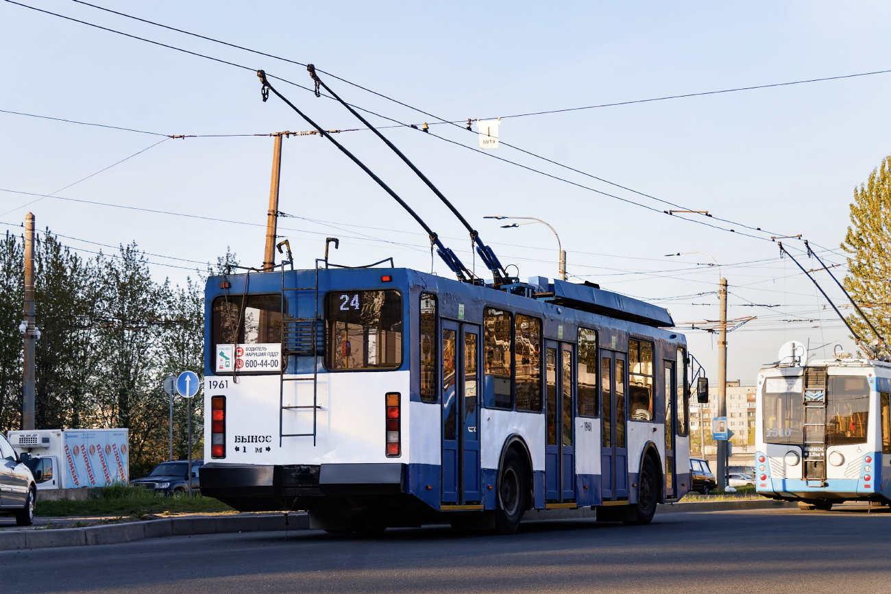 Санкт-Петербург, ПТЗ-5283 № 1961