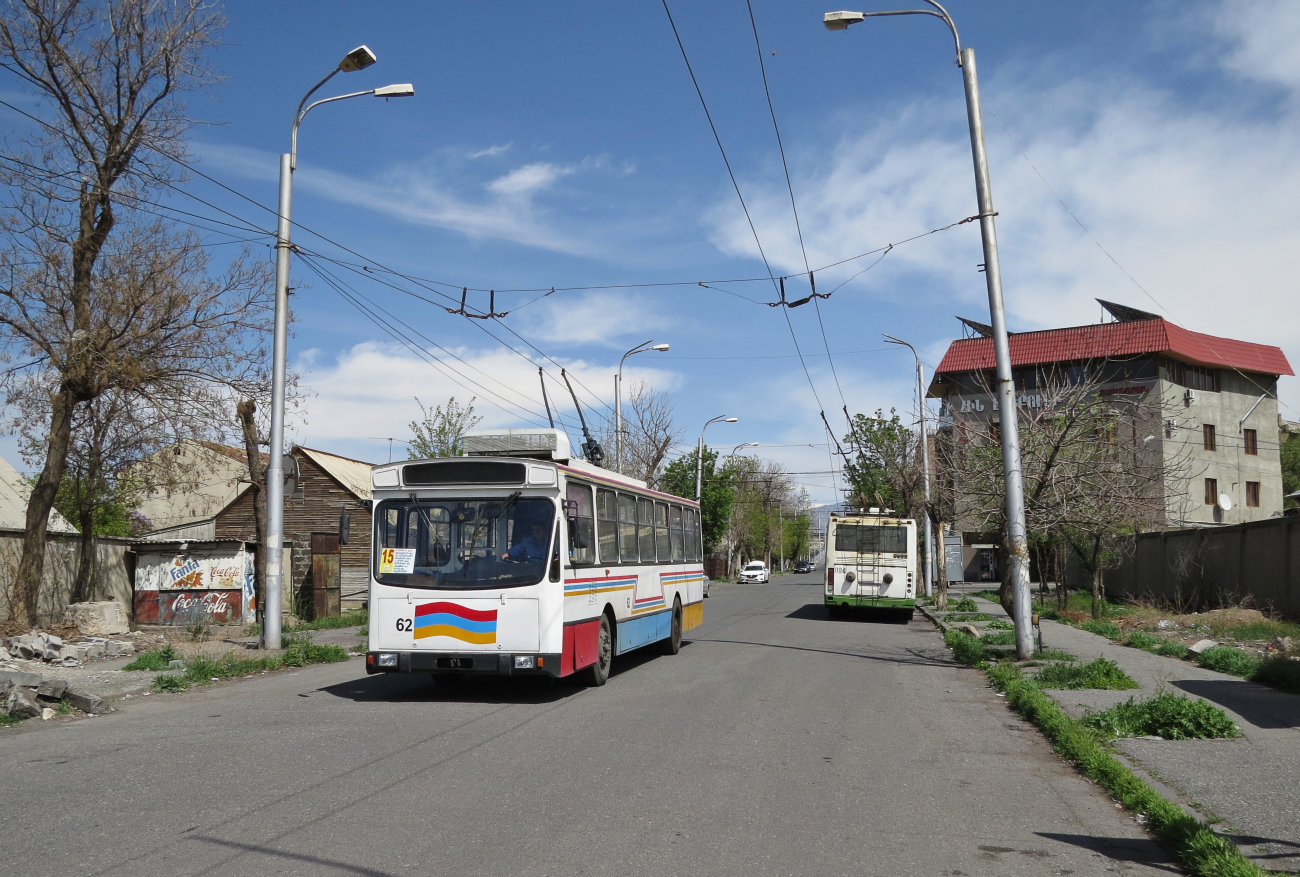 Ереван, Škoda 14Tr № 62; Ереван, ЛиАЗ-5280 (ВЗТМ) № 004