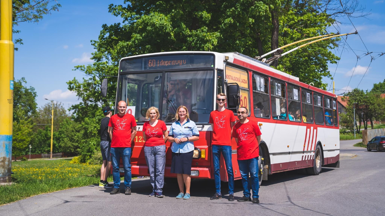 Работники электротранспорта