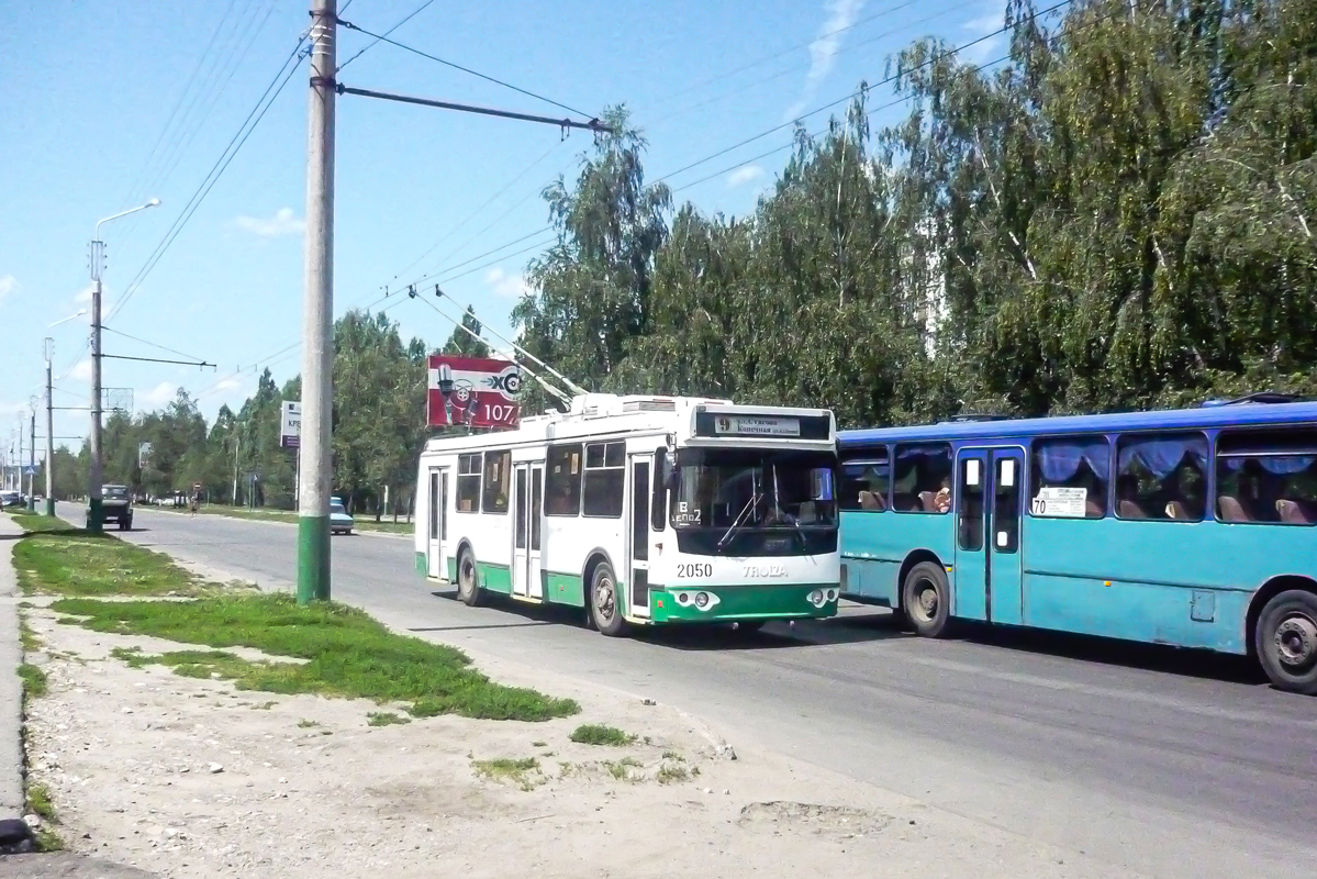 Пенза, ЗиУ-682Г-016.02 № 2050
