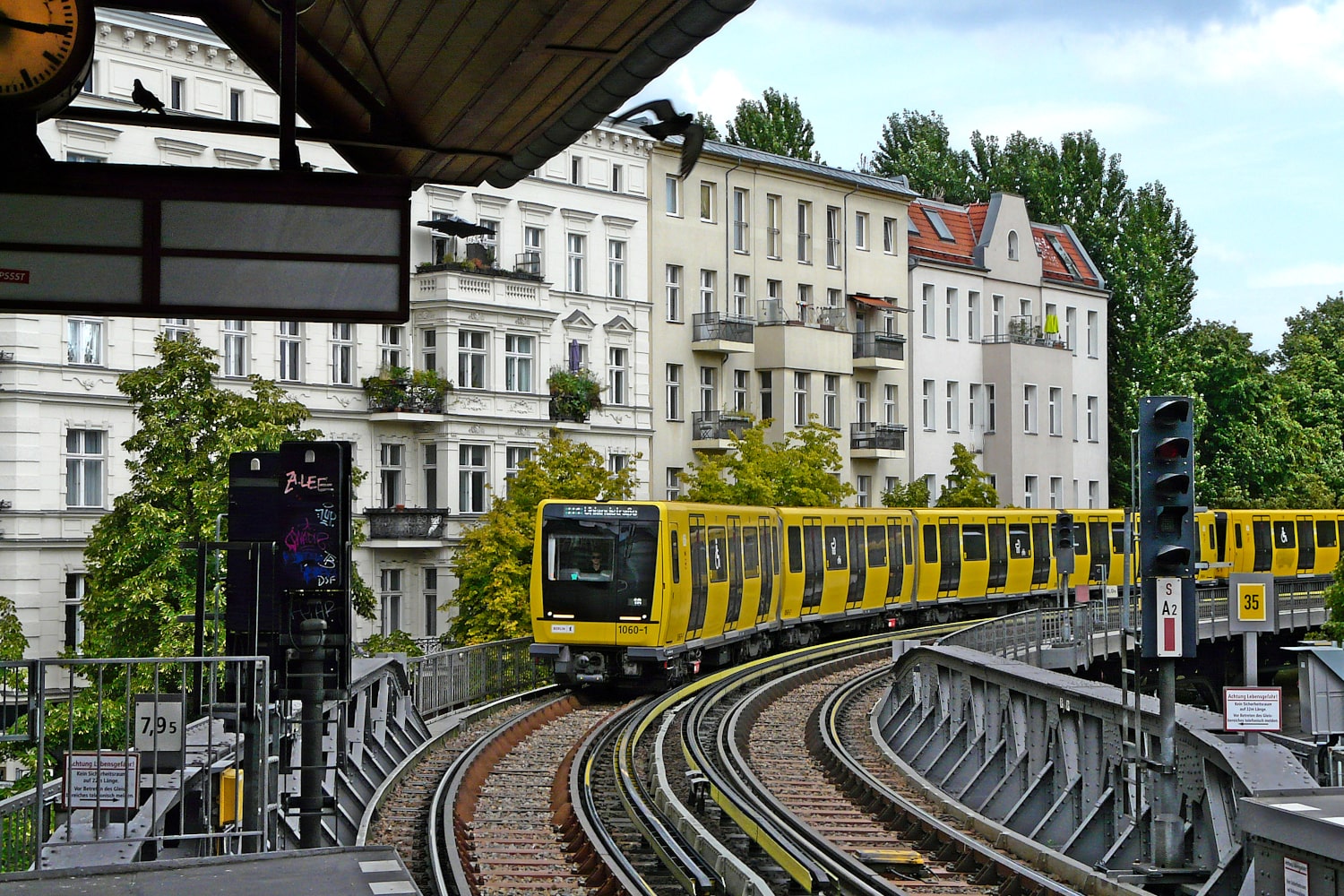 Берлин, BVG IK18 № 1060-1