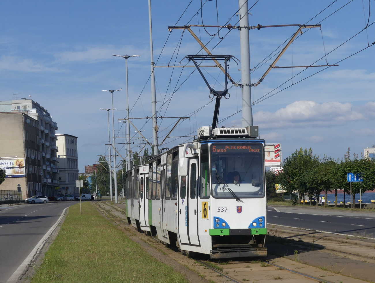 Щецин, Konstal 105Ng/2015 № 537