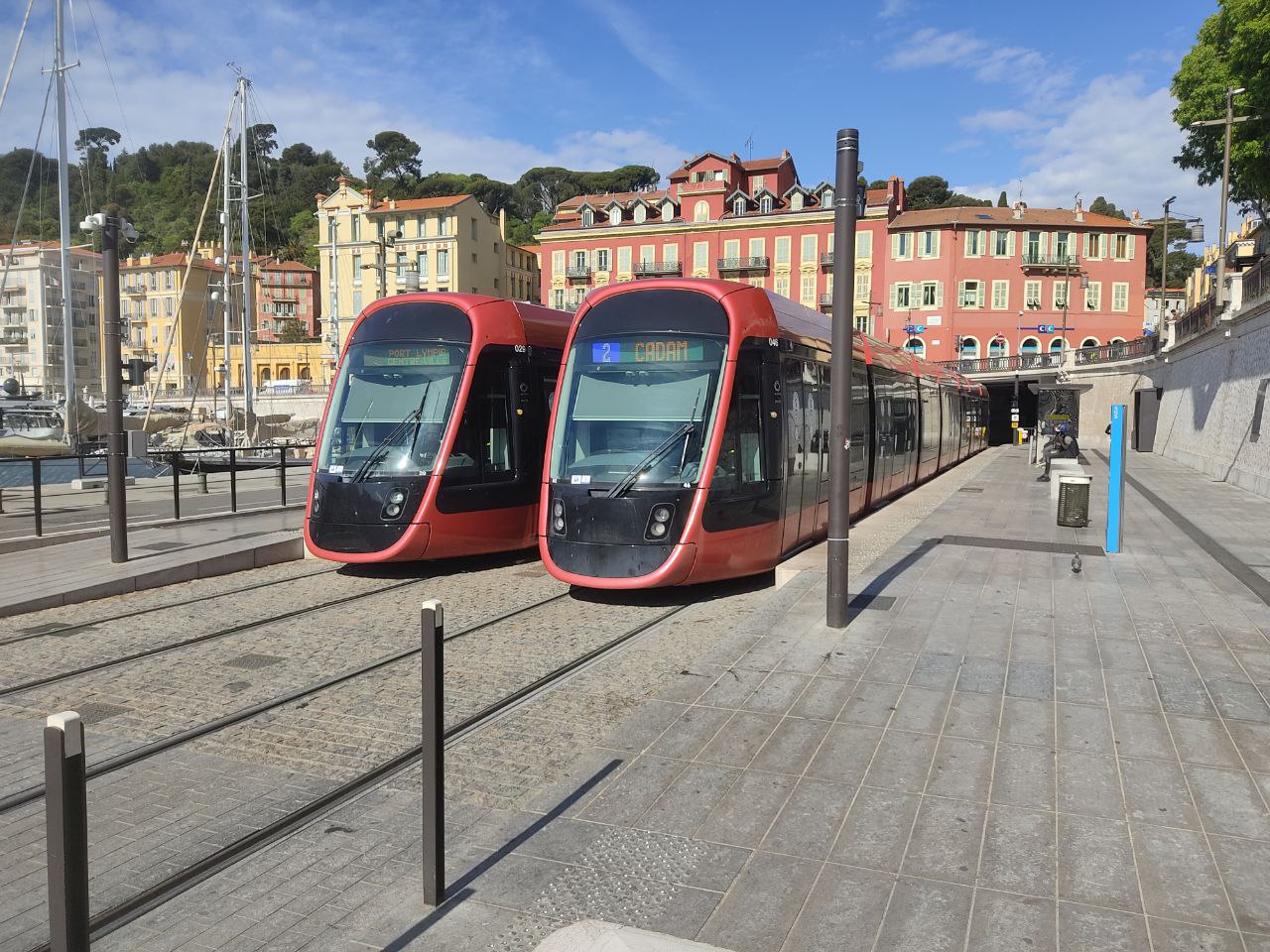 Ницца, Alstom Citadis 405 № 046