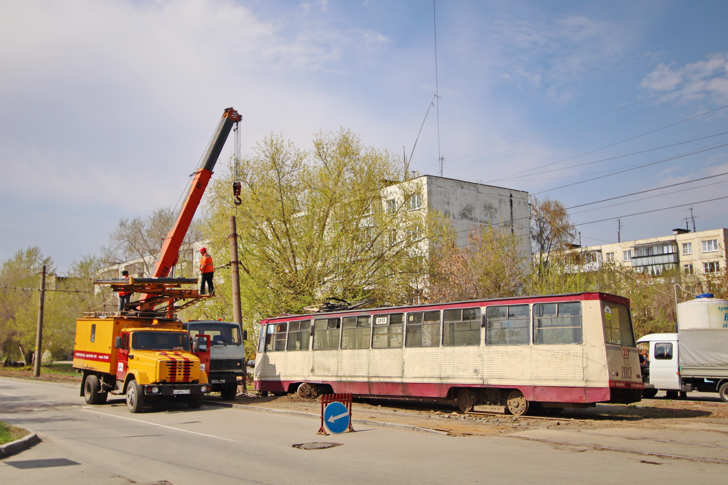 Chelyabinsk, 71-605 (KTM-5M3) № 2013; Chelyabinsk — Accidents