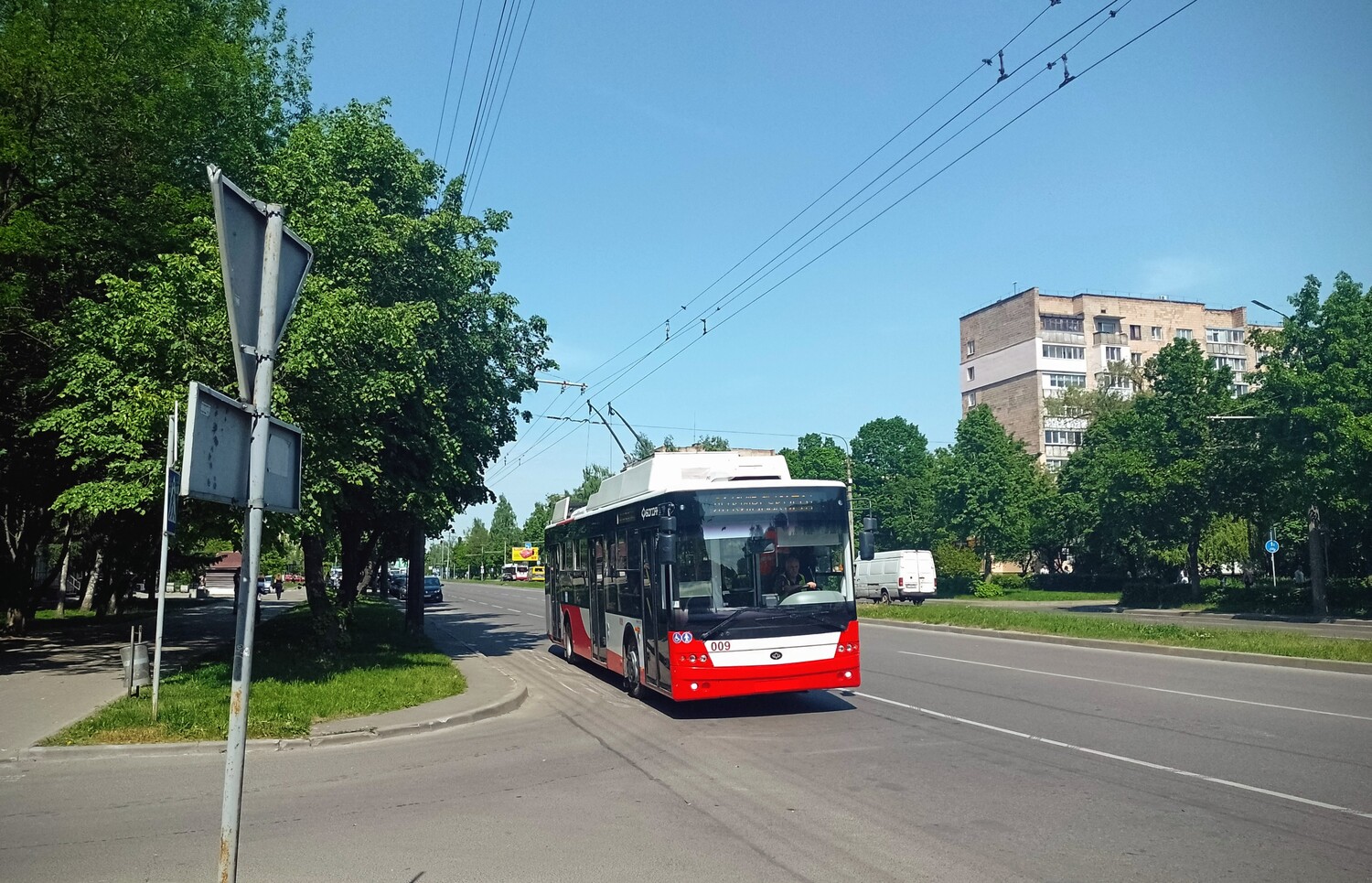 Луцк, Богдан Т70117 № 009