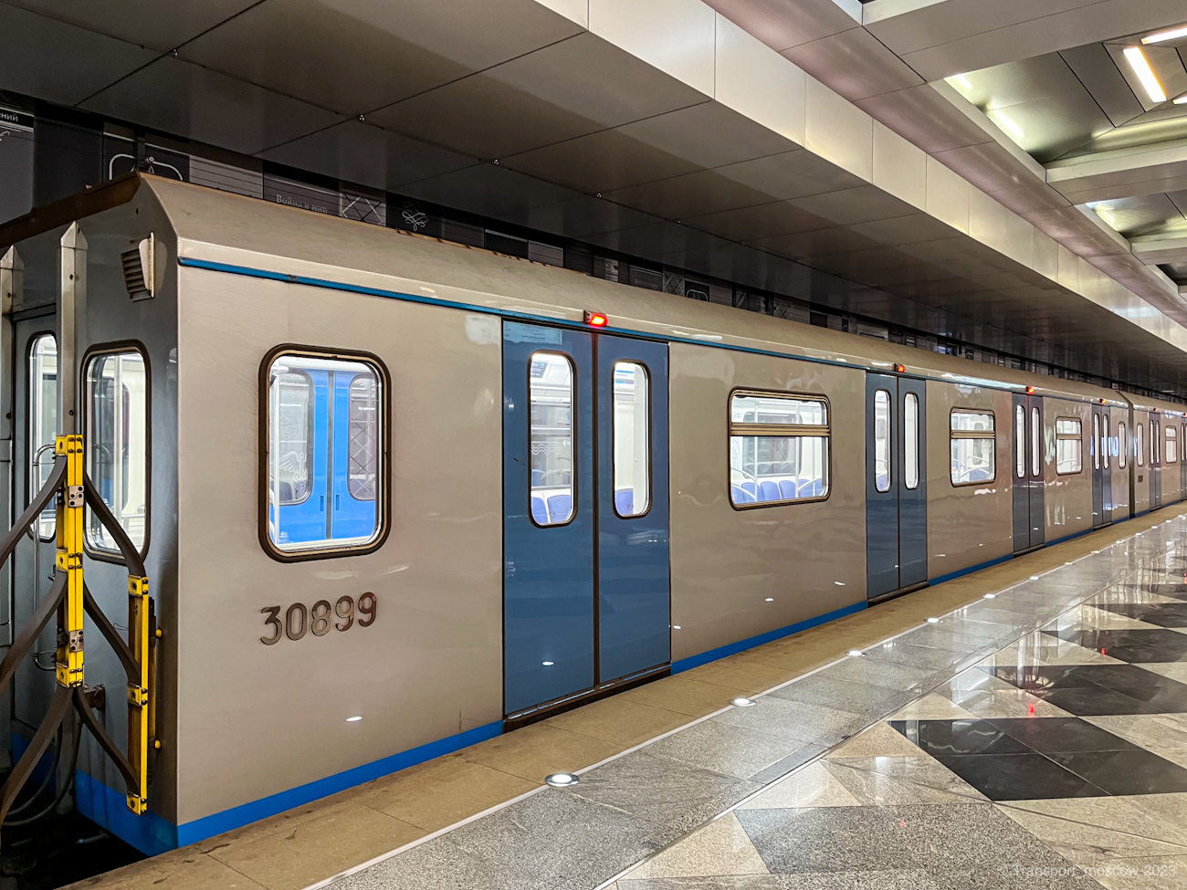 Москва, 81-761 № 30899