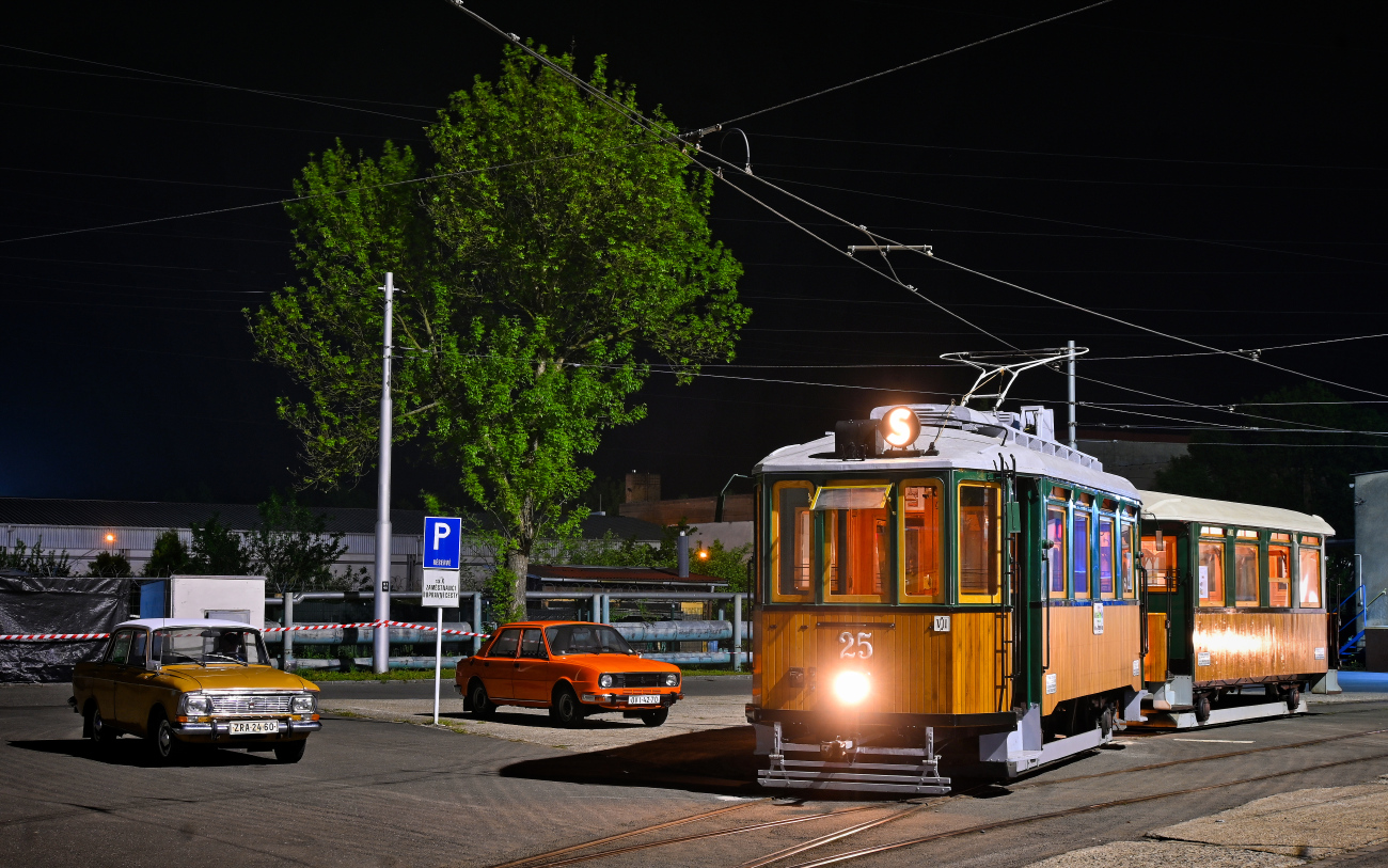 Ostrava, Kopřívnice 2-axle motor car Br. 25; Ostrava, Graz 2-axle trailer car Br. 69; Ostrava — Ostrava Museum Night 2023