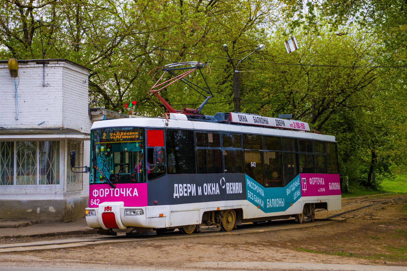 Витебск, БКМ 62103 № 642