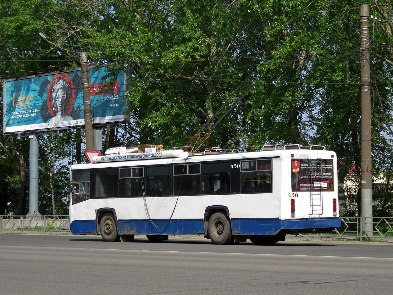 Киров, БТЗ-52764Р № 450