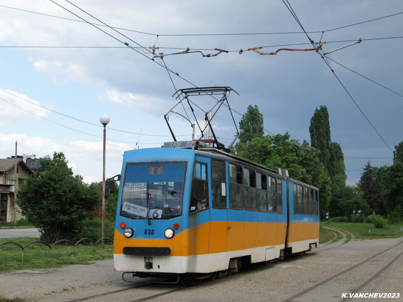 Sofia, T6M-700 F nr. 830
