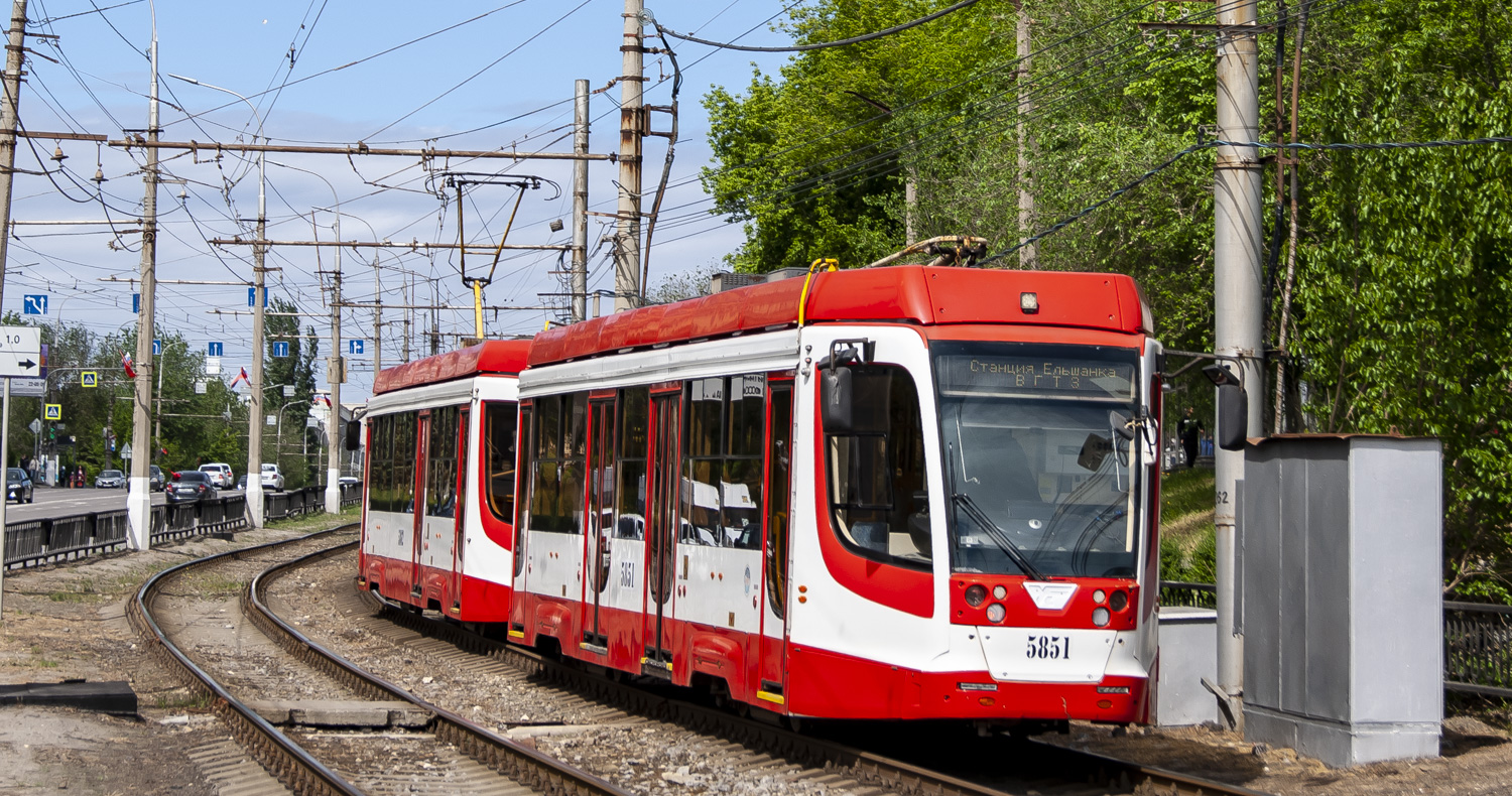 Волгоград, 71-623-03 № 5851