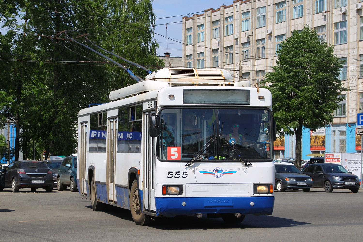 Киров, БТЗ-52764Р № 555