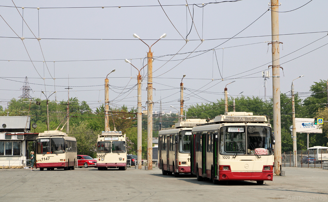 Челябинск, ЛиАЗ-5280 (ВЗТМ) № 1147; Челябинск, ЗиУ-682Г [Г00] № 1060; Челябинск, ЛиАЗ-5280 (ВЗТМ) № 1020; Челябинск — Конечные станции и кольца