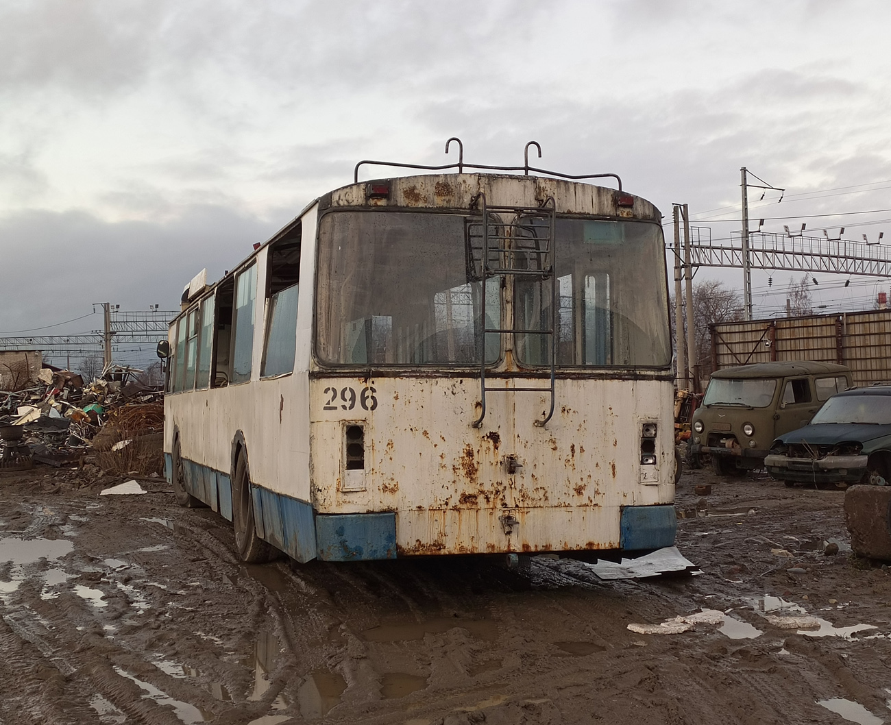 Petrozavodsk, ZiU-682G [G00] # 296; Petrozavodsk — Storage and decommissioning bases for trolleybuses