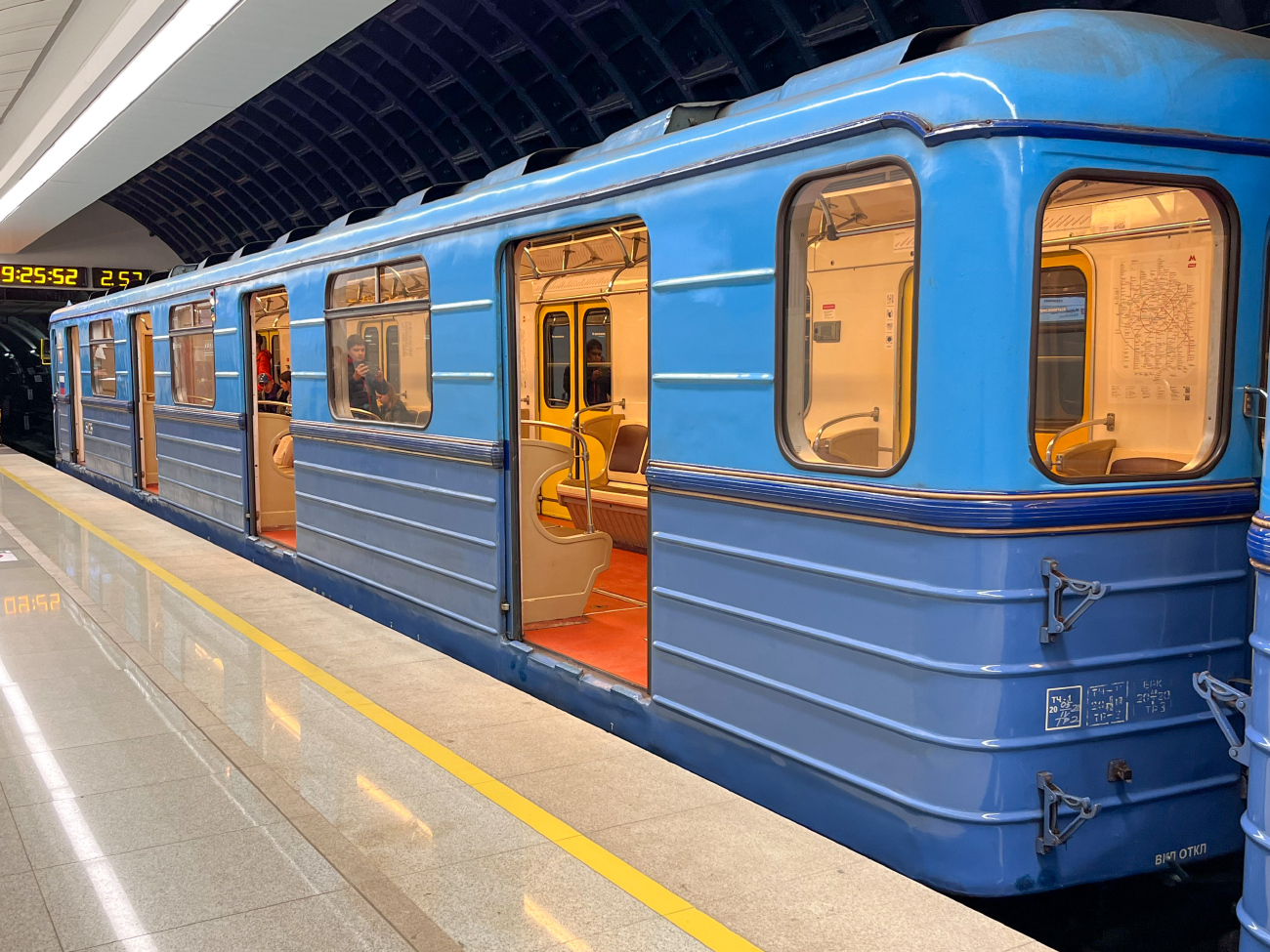 Москва, Еж3 № 5706; Москва — Выставка подвижного состава и Парад поездов к 88-летию Московского метрополитена 13 — 16 мая 2023