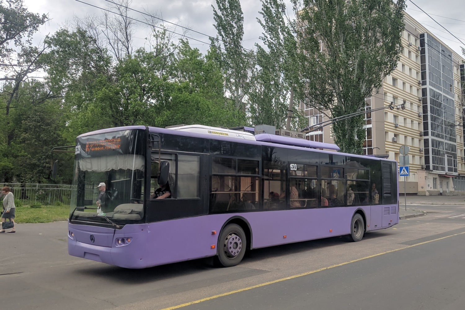 Донецк, ЛАЗ E183A1 № 1533