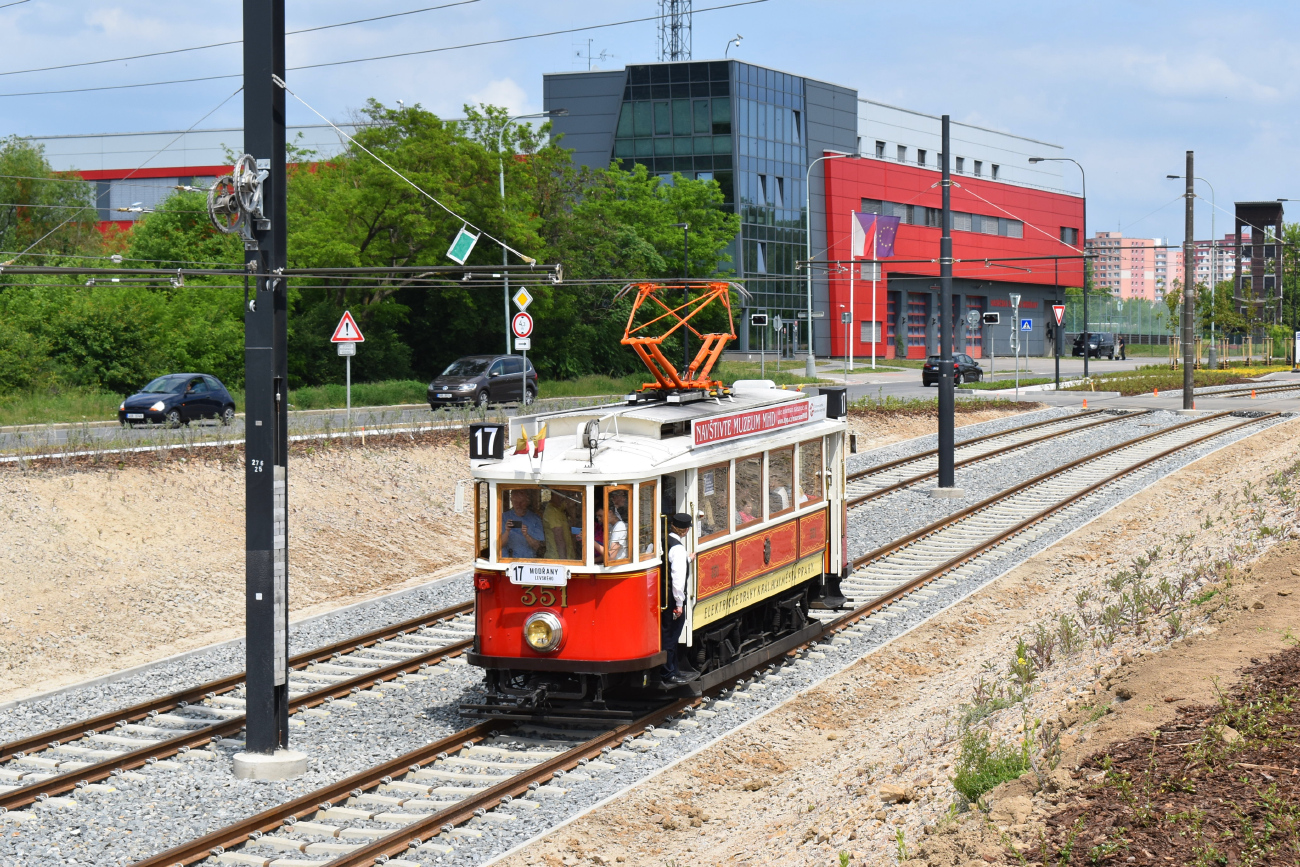 Praha, Ringhoffer DSM č. 351; Praha — Beginning of operations on new tram line Sídliště Modřany — Libuš