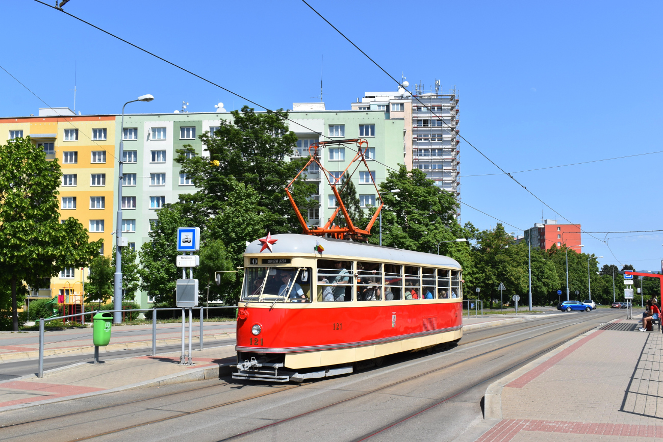 Пльзень, Tatra T1 № 121; Пльзень — Торжества по случаю 50-летия трамваев в Скврнянах Пльзень, Tatra T1 № 121; Пльзень — Торжества по случаю 50-летия трамваев в Скврнянах