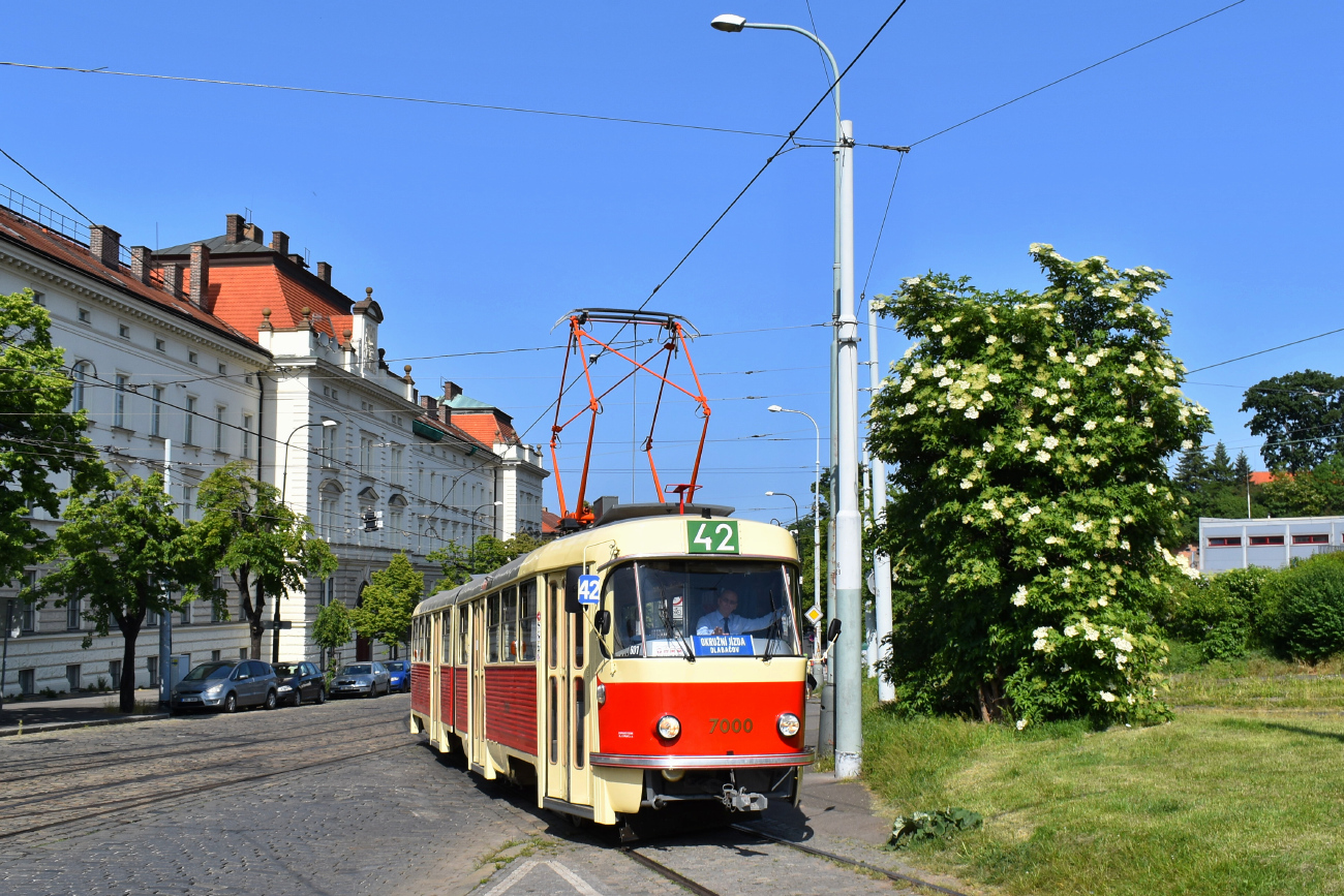 Praha, Tatra K2 č. 7000