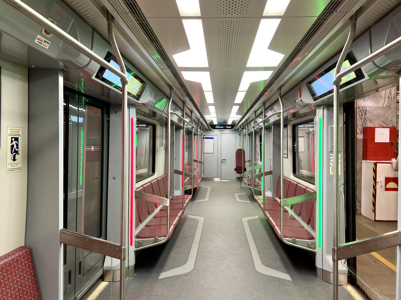 Санкт-Петербург, 81-725.1  «Балтиец» № 25013