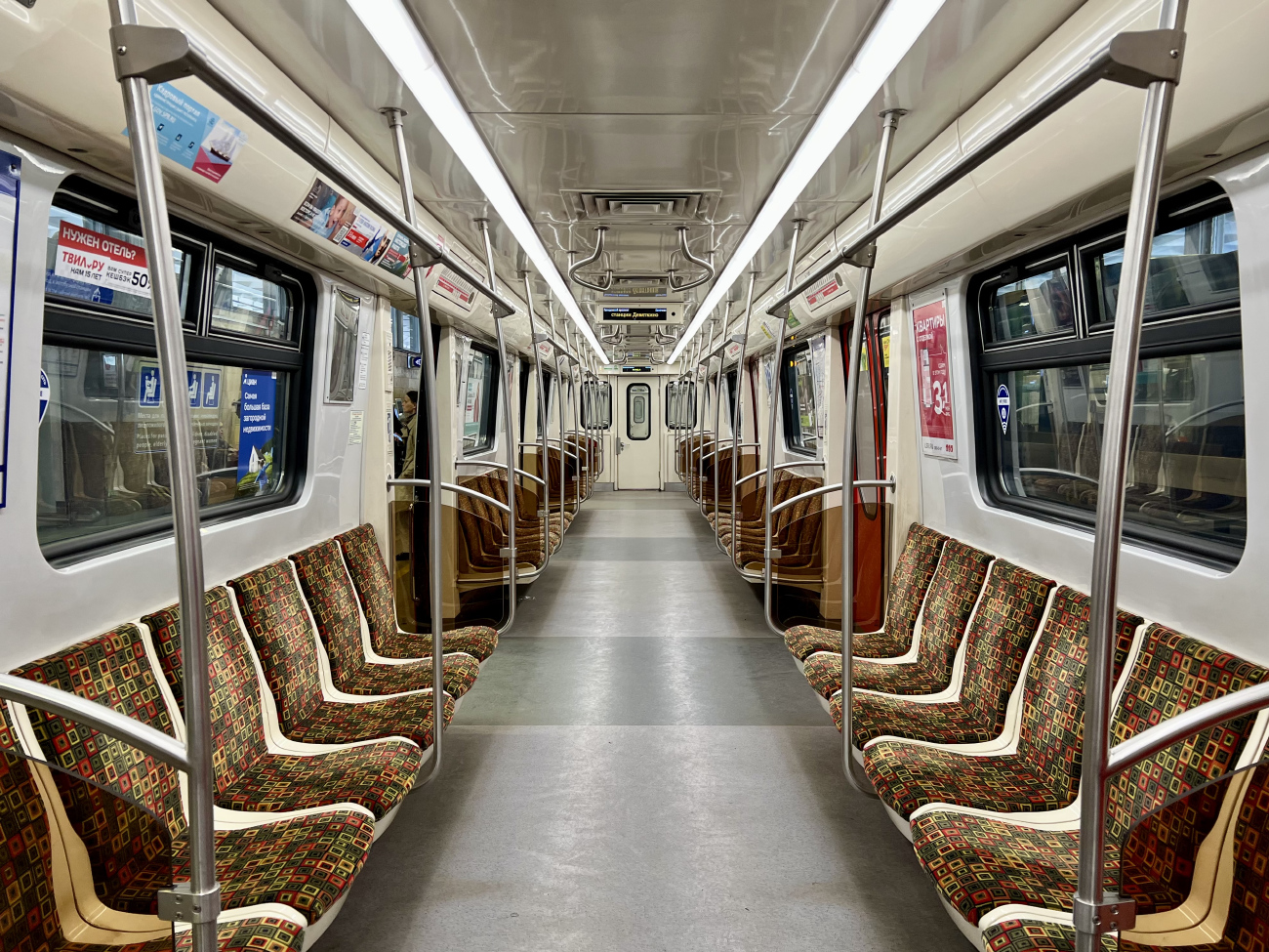 Санкт-Петербург, 81-724.1 № 24137