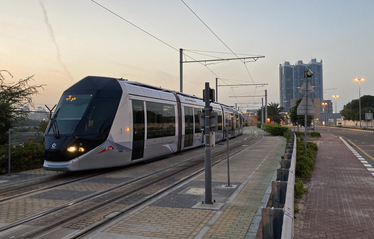 Dubai, Alstom Citadis 402 № 007; Dubai — Tramway Lines and Infrastructure