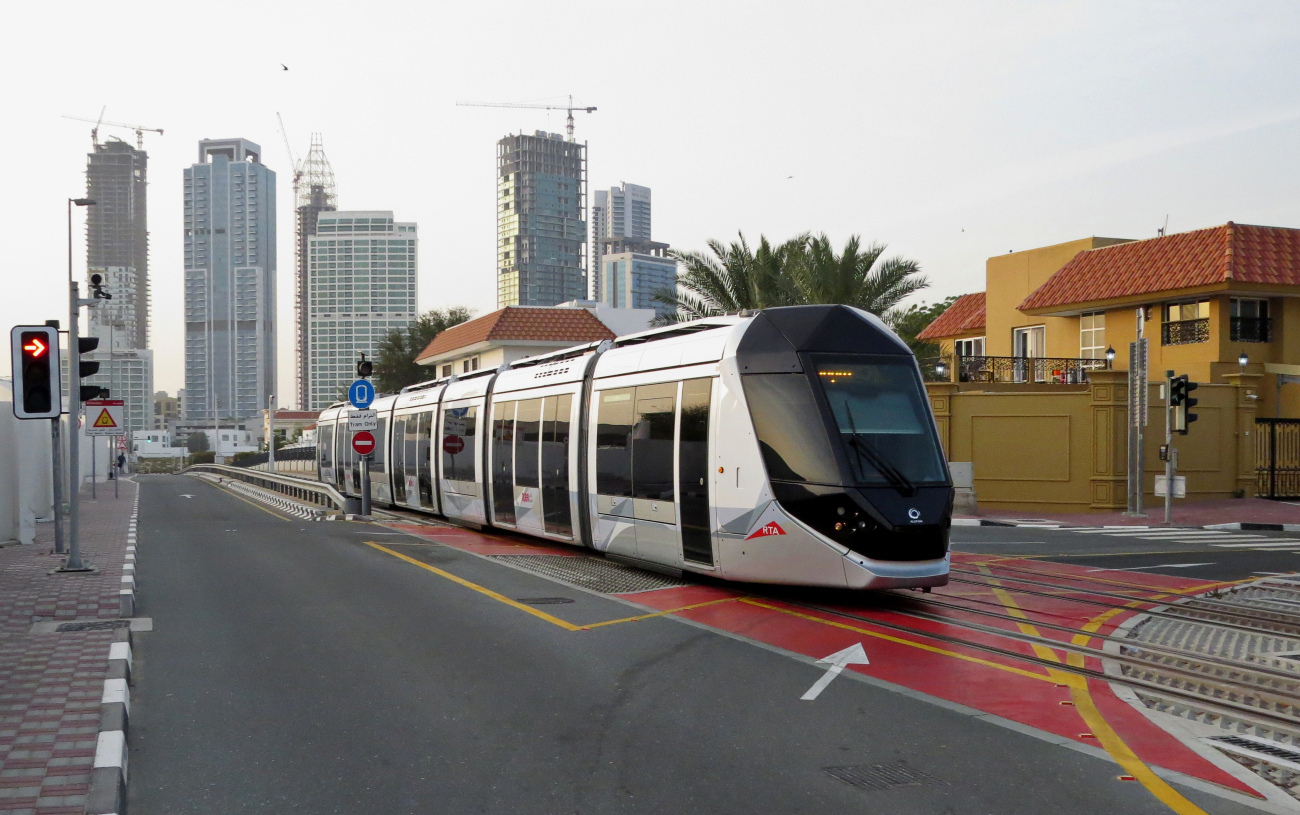 Dubai, Alstom Citadis 402 Nr. 004
