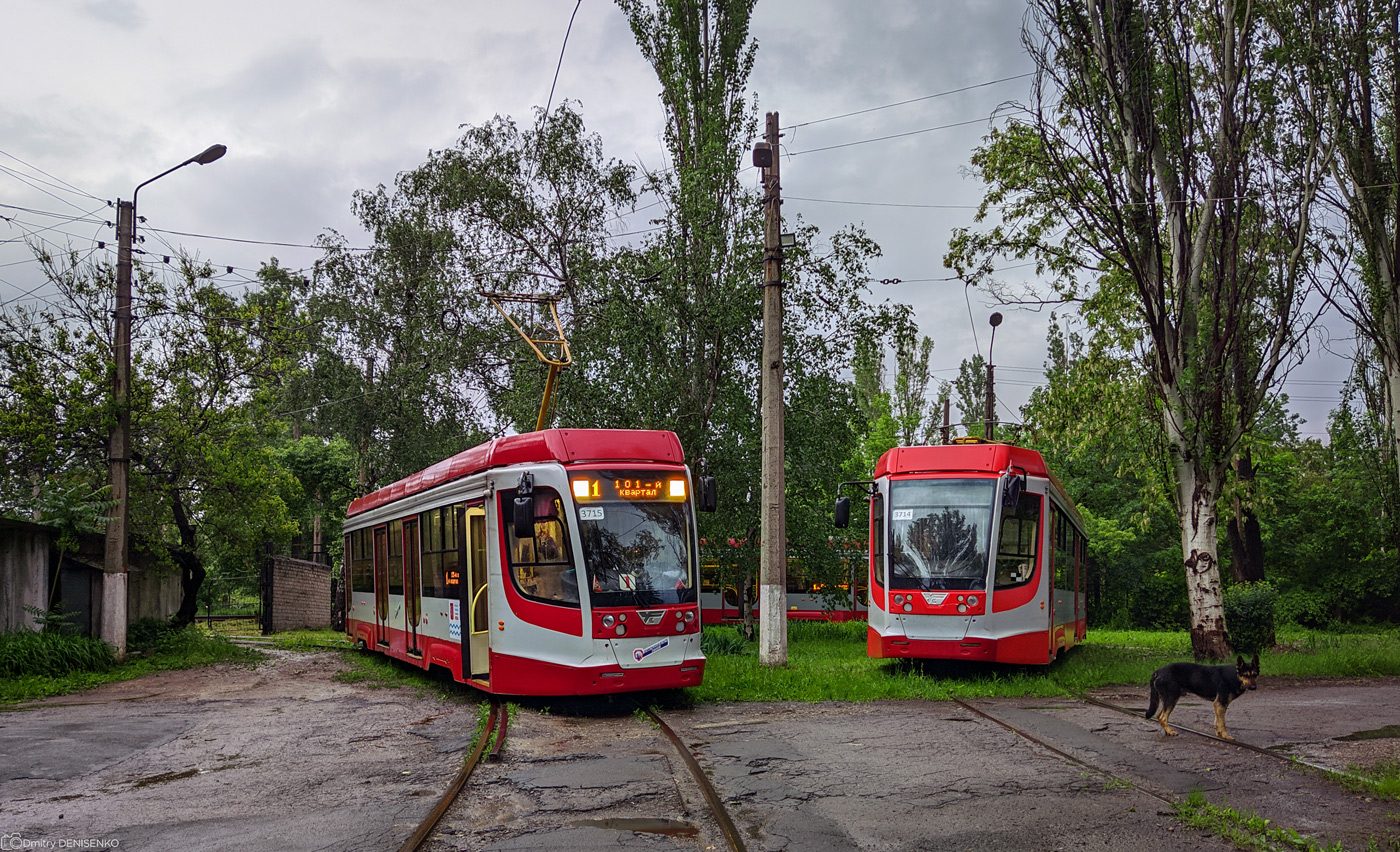 Енакиево, 71-623-03.01 № 3715; Енакиево, 71-623-03.01 № 3714; Транспорт и животные