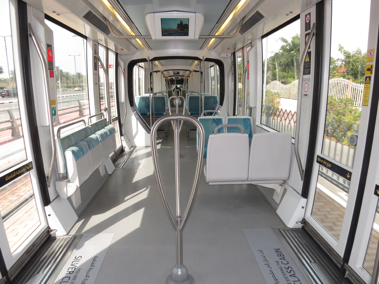 Дубай, Alstom Citadis 402 № 001