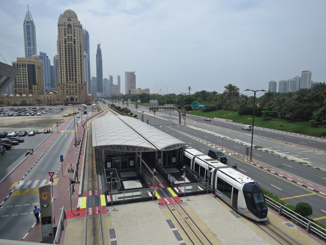 Дубай — Трамвайные линии и инфраструктура