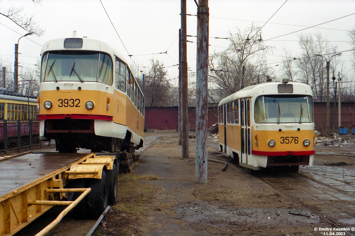 Москва, Tatra T3SU № 3932; Москва, Tatra T3SU № 3576