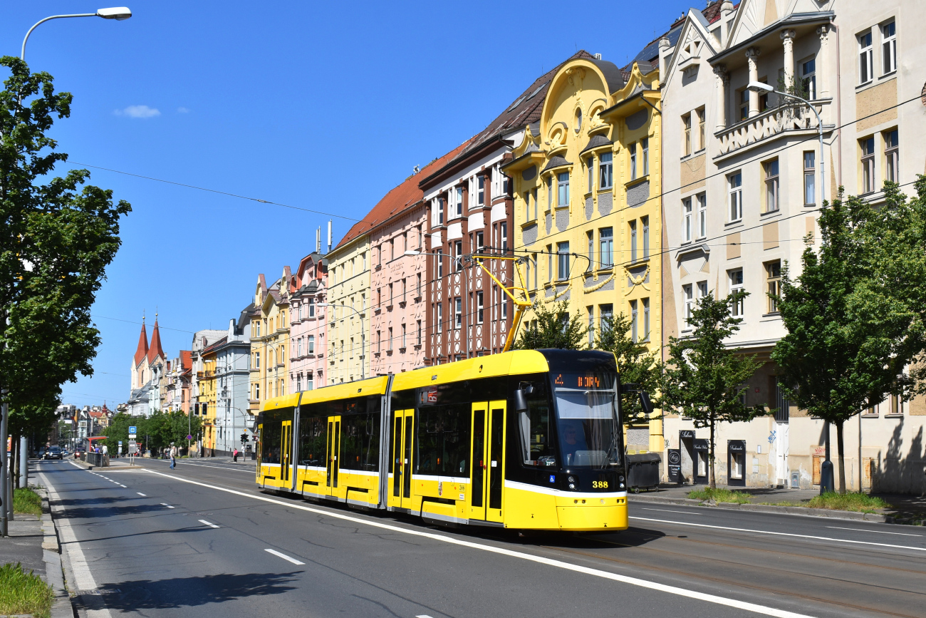 Пльзень, Škoda 40T ForCity Smart № 388