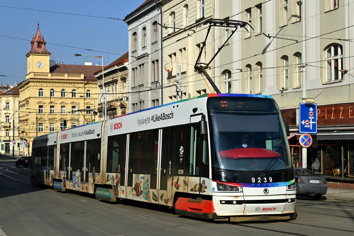 Прага, Škoda 15T3 ForCity Alfa Praha № 9239