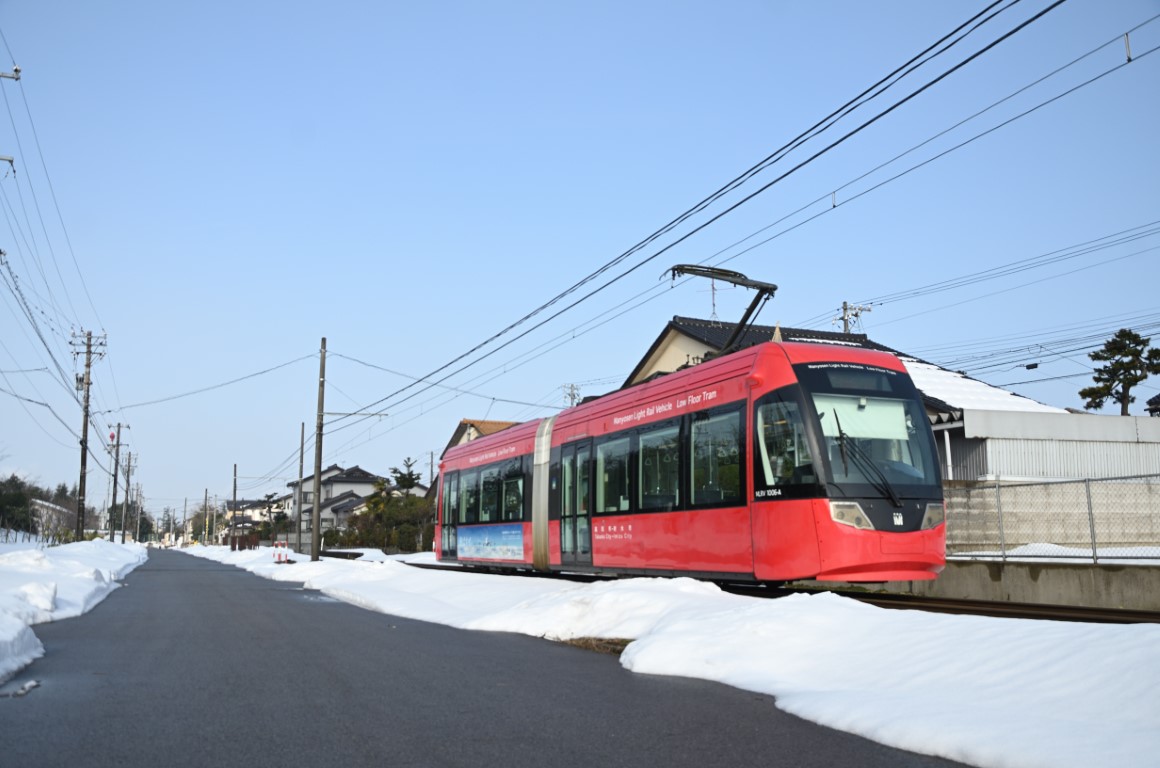 Такаока, Niigata/Bombardier MLRV1000 № MLRV1006