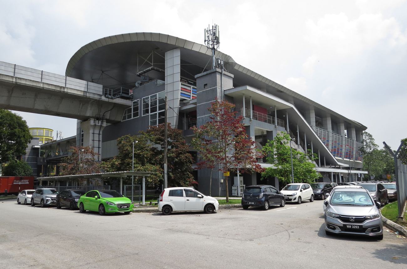 Куала-Лумпур — Линия 3/4 — LRT (Ampang / Sri Petaling Line)