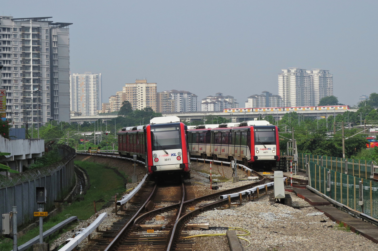 Куала-Лумпур, CSR Zhuzhou AMGLRV № 3011; Куала-Лумпур, CSR Zhuzhou AMGLRV № 4471