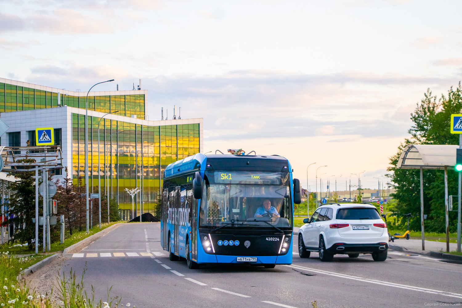 Moscova, KAMAZ-6282 Nr. 410224