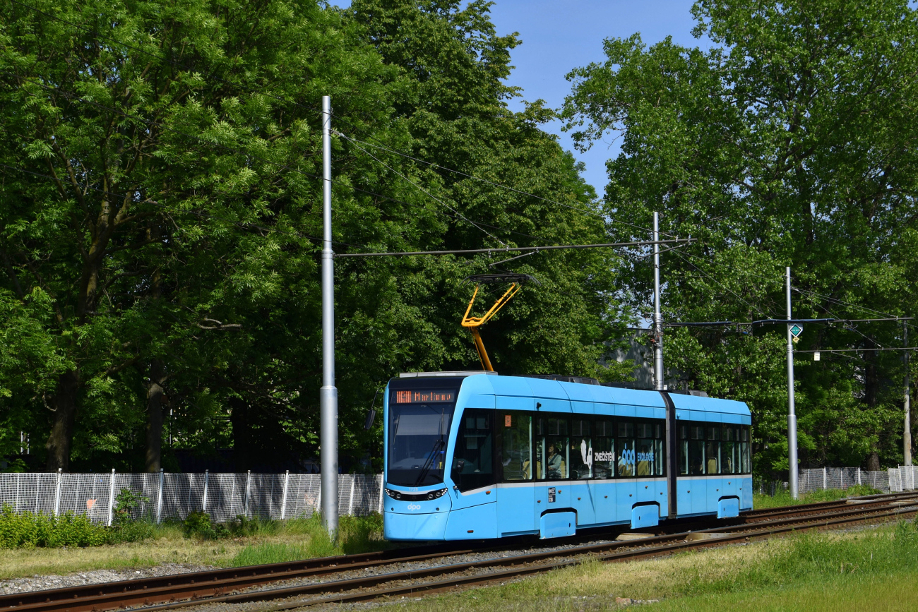 Острава, Stadler Tango NF2 № 1728
