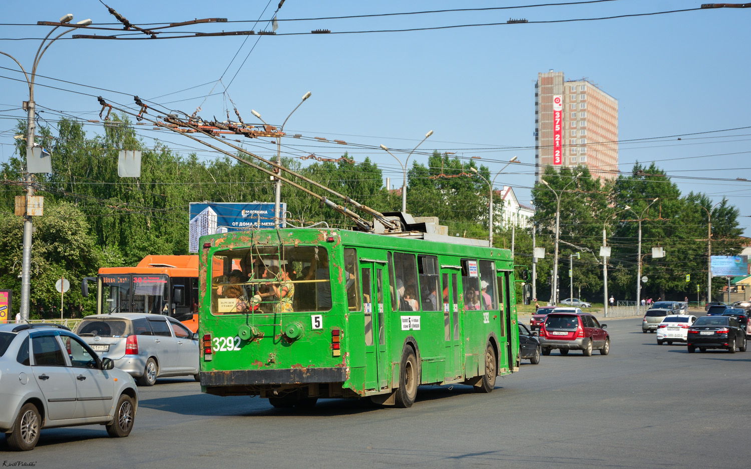 Новосибирск, ВМЗ-5298.00 (ВМЗ-375) № 3292