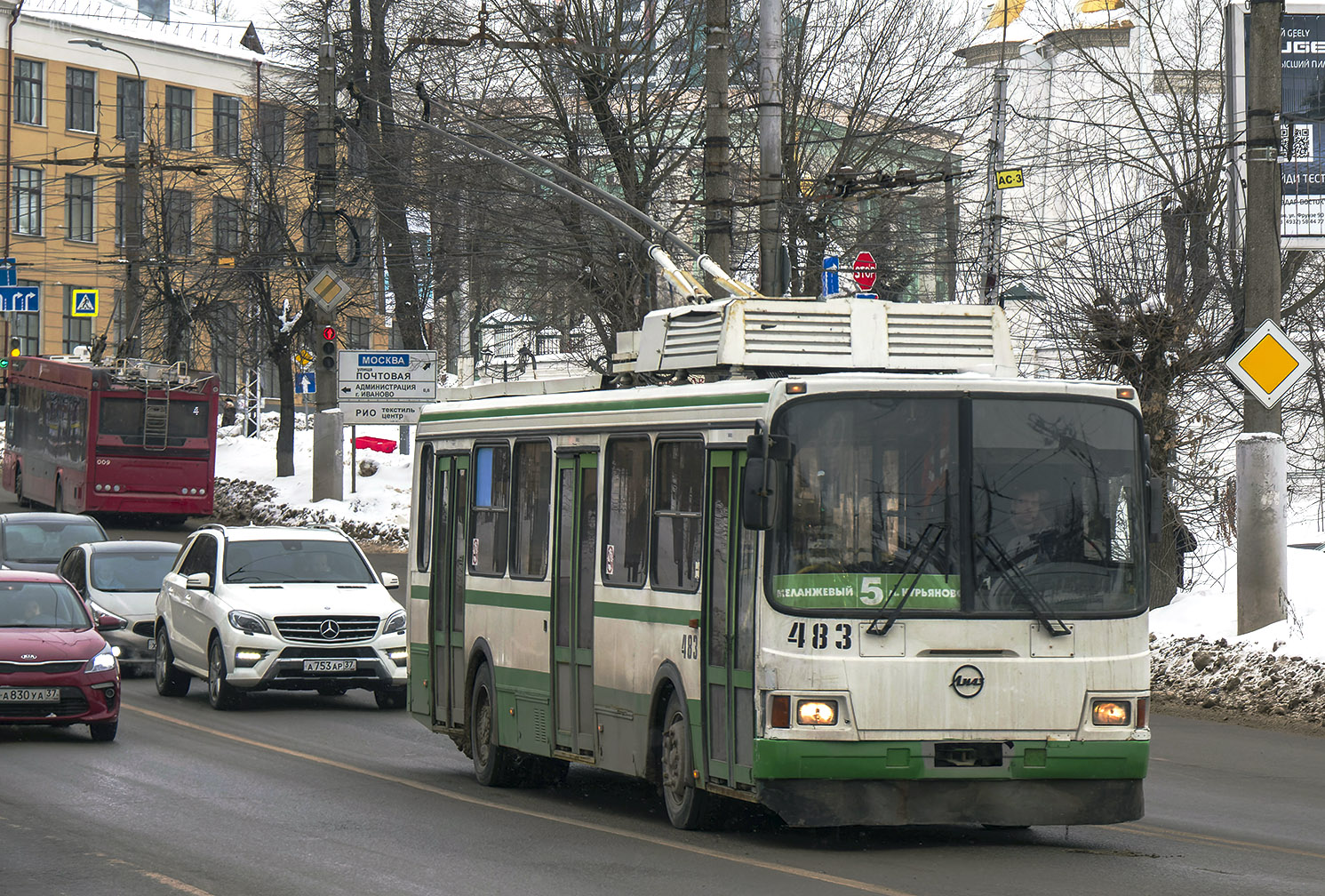 Иваново, ЛиАЗ-5280 № 483