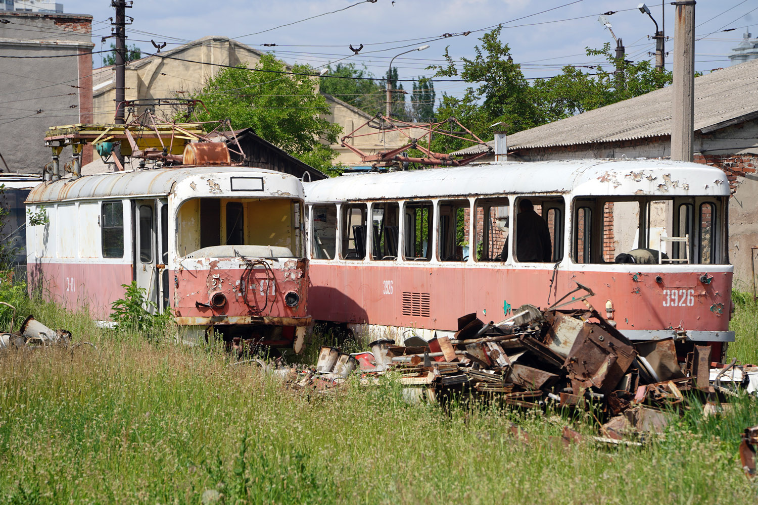 Донецк, Tatra T3SU (двухдверная) № Э-01; Донецк, Tatra T3SU № 3926 Донецк, Tatra T3SU (двухдверная) № Э-01; Донецк, Tatra T3SU № 3926