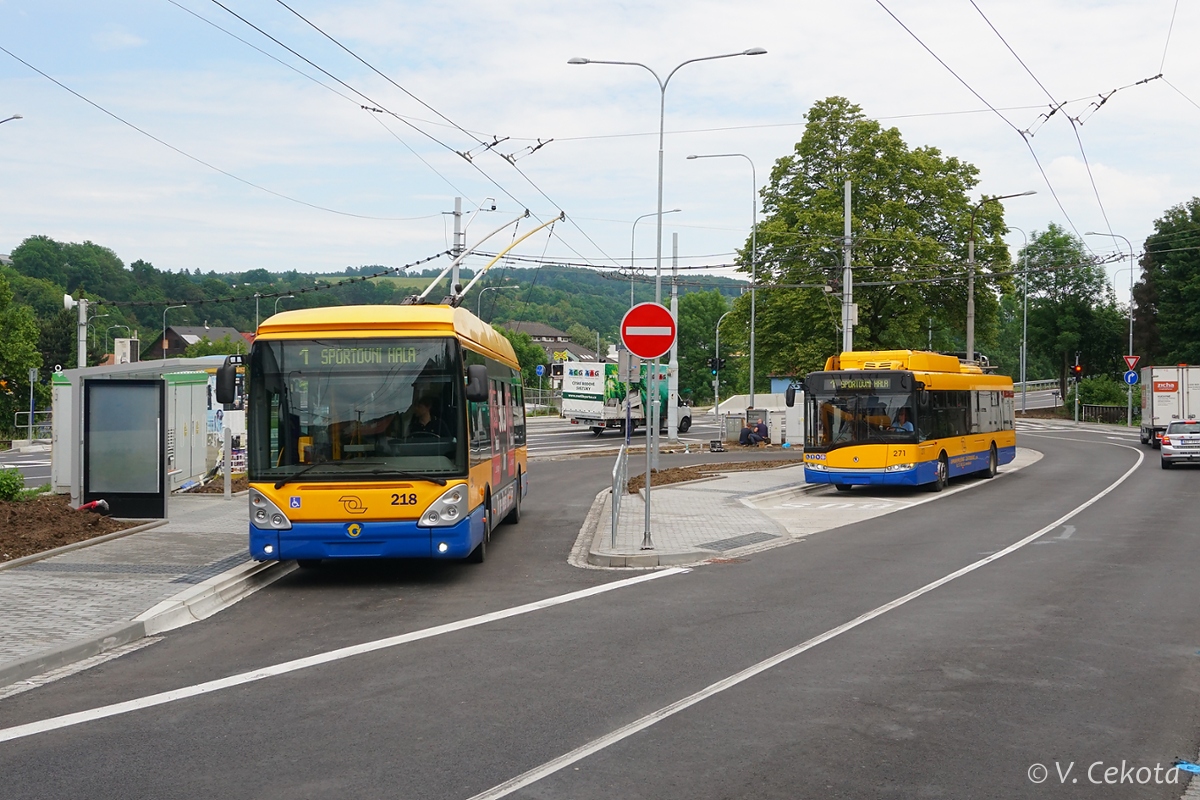 Злин, Škoda 24Tr Irisbus Citelis № 218; Злин, Škoda 26Tr Solaris III № 271