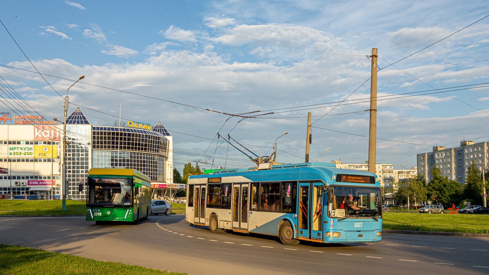 Пенза, УТТЗ-6241.01 «Горожанин» № 2310; Пенза, БКМ 321 № 1007