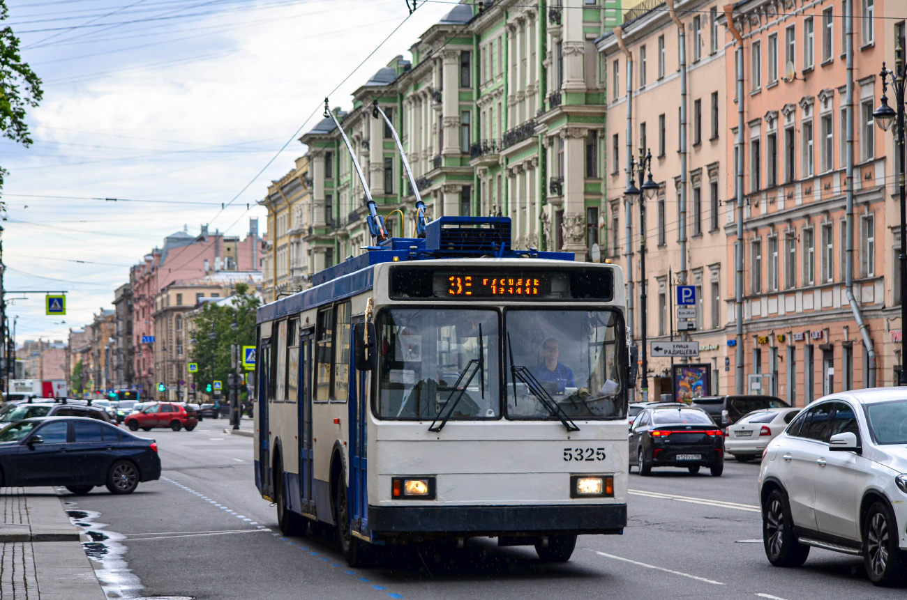 Санкт-Петербург, ВМЗ-5298-22 № 5325