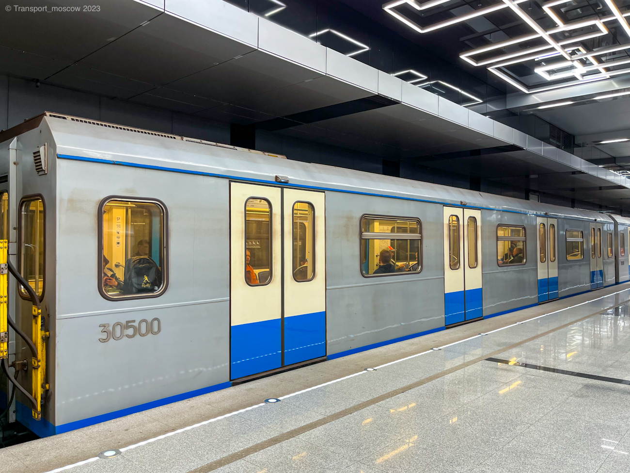 Москва, 81-761 № 30500