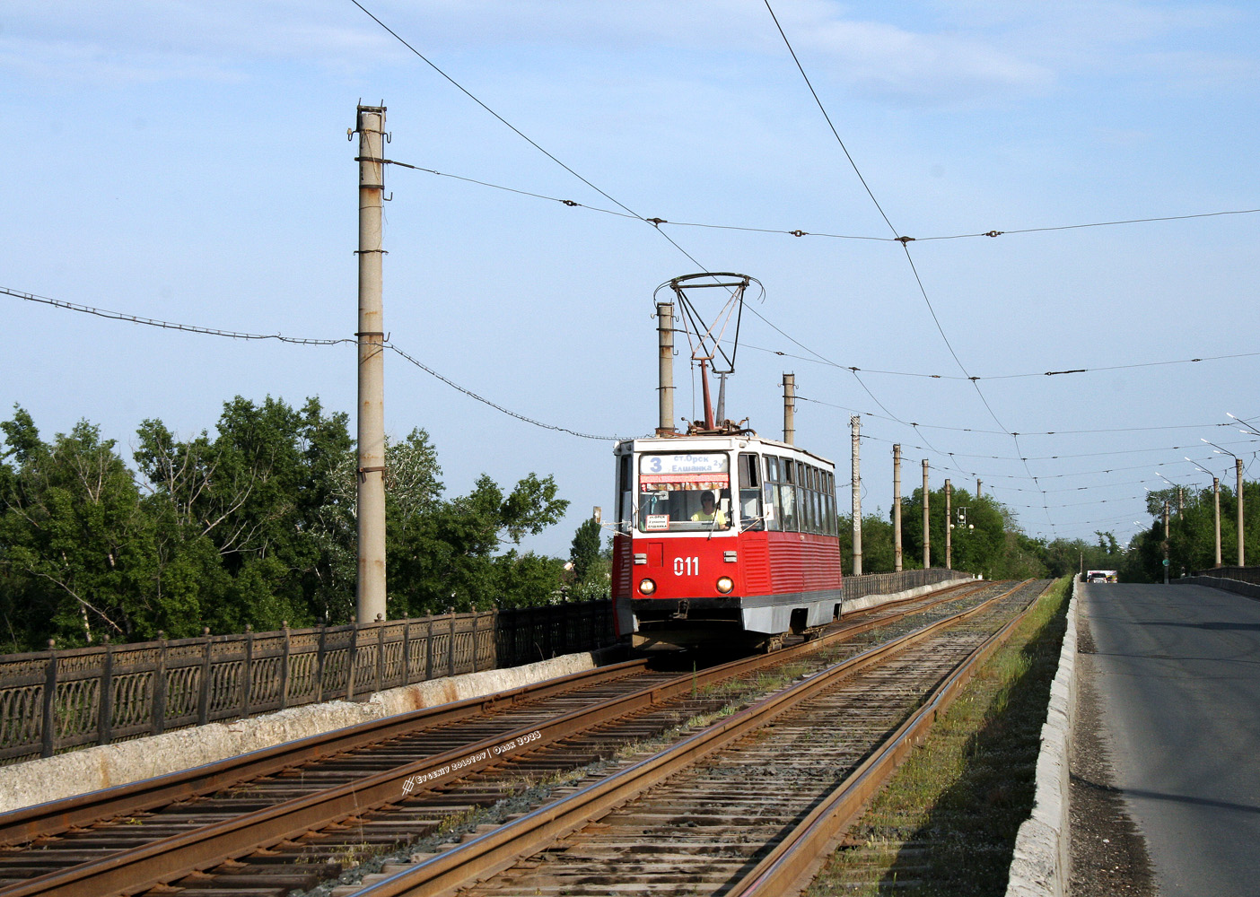 Orsk, 71-605 (KTM-5M3) č. 011