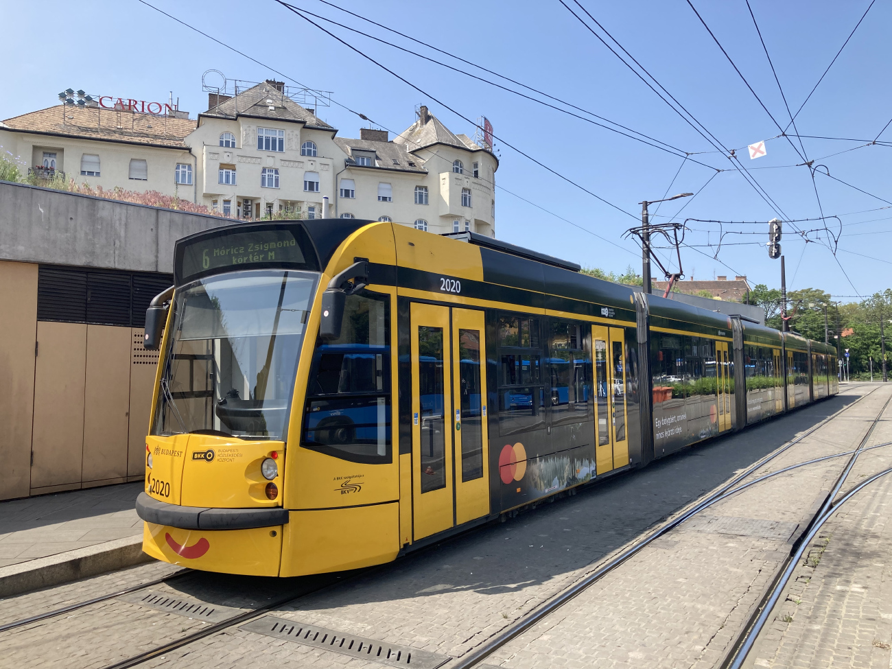 Будапешт, Siemens Combino Supra NF12B № 2020